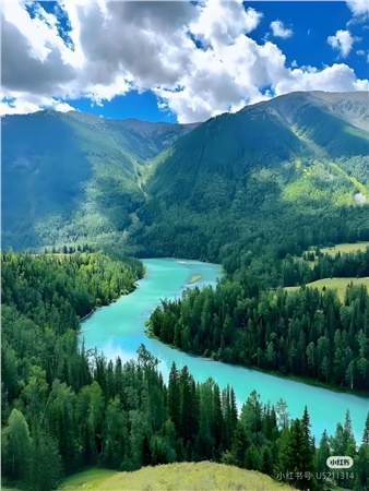 【新疆】天山天池、沙漠公路、五彩灘、喀納斯、禾木村賽里木湖、獨庫0公里、獨山子大峽谷、火焰山 雙飛8日游