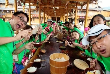 貴州-黃果樹瀑布、荔波大小七孔、西江千戶苗寨5日游