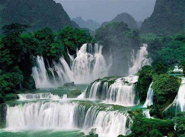 江西銅鼓?湯里溫泉、天柱峰、秋收起義紀念館2日游