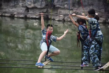 夏令營--長沙軍事營 夏令營--長沙軍事營