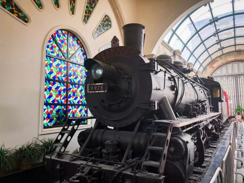 長沙?華誼兄弟電影小鎮(zhèn)、李自健美術(shù)館一日游