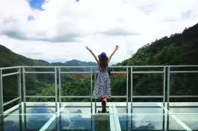 國際和平城—芷江、懷化大峽谷負離子洗肺體驗二日游